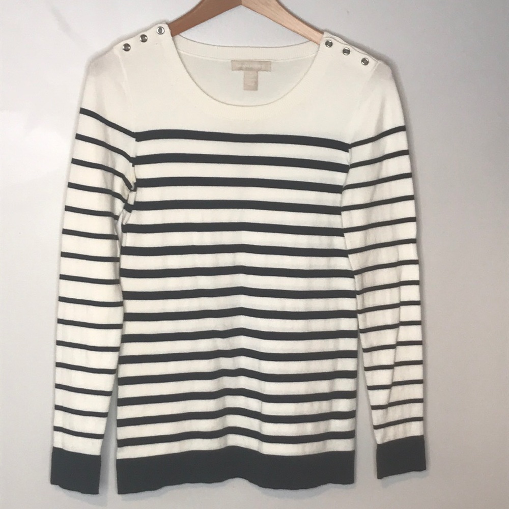 Banana Republic Ivory & Black Button Sweater Small